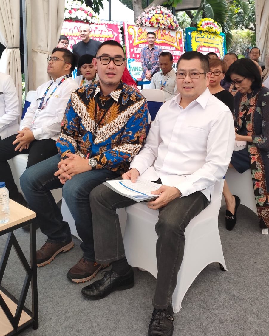 Agus Wiryanto, Commissioner Izinku Solusiku, pada acara pembukaan Klinik Pratama MNC Medical Center